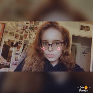 Meet your Posher, Tia